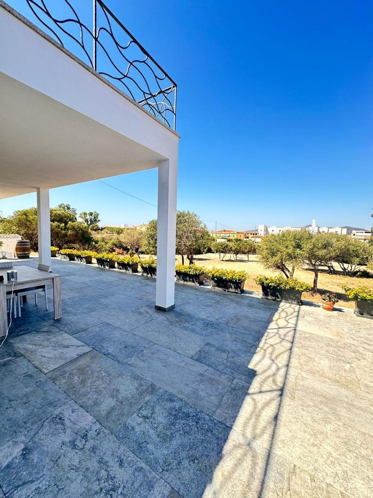 Villa Giulia Golfo Aranci Εξωτερικό φωτογραφία